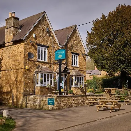Fab 2 Bed Cotswolds Cottage With Private Courtyard Avon Dassett Exterior photo