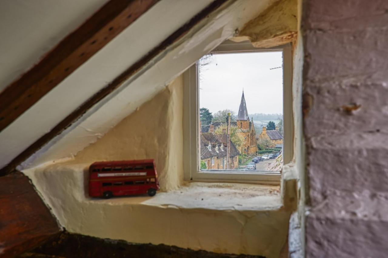 Fab 2 Bed Cotswolds With Private Courtyard Holiday home