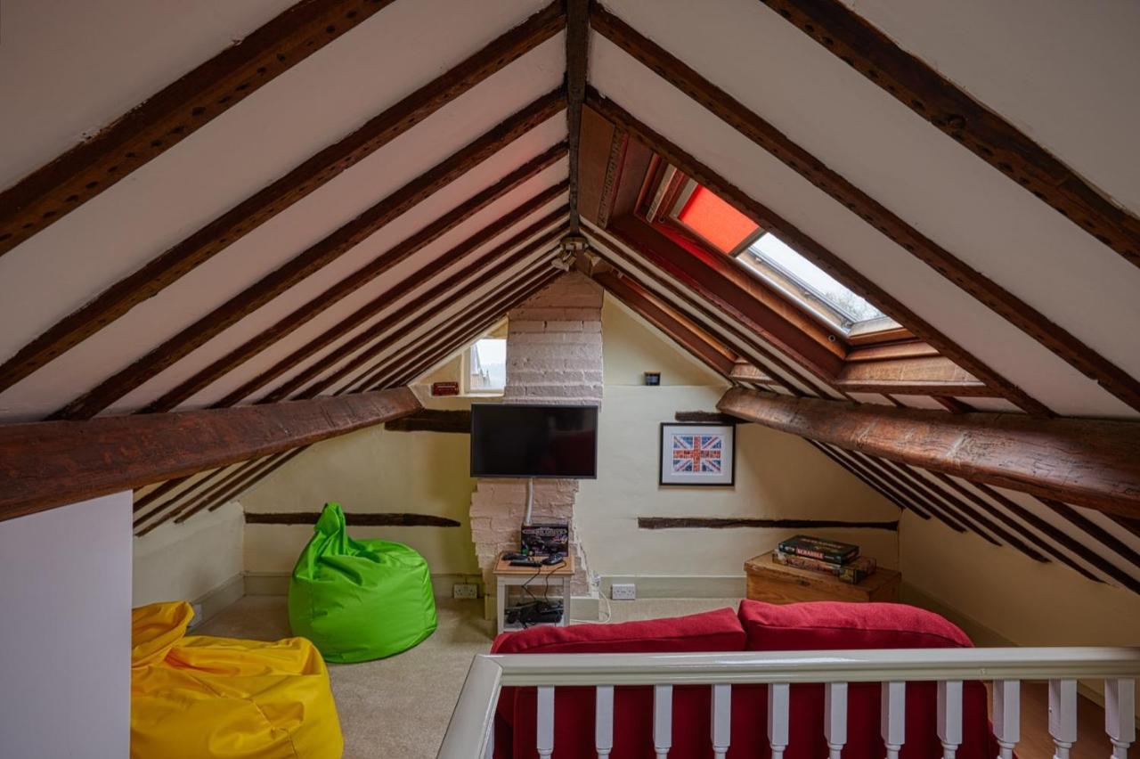 Fab 2 Bed Cotswolds With Private Courtyard Holiday home