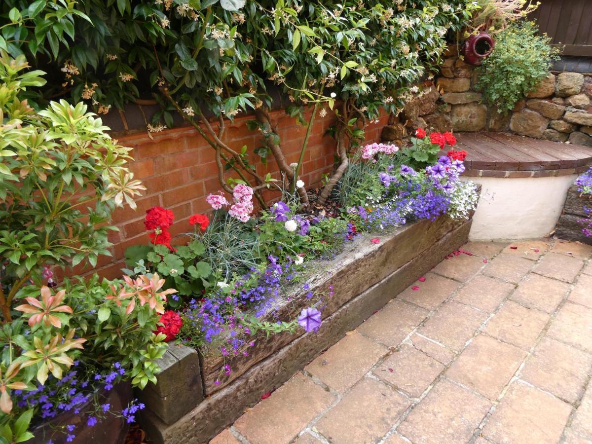 Fab 2 Bed Cotswolds With Private Courtyard * Avon Dassett